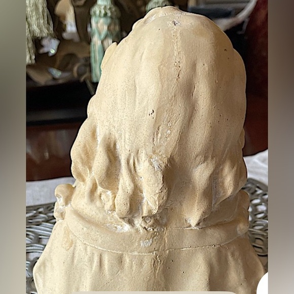 SCULPTURE “BUST of a “YOUNG VICTORIAN YOUNG GIRL” - Picture 3 of 5